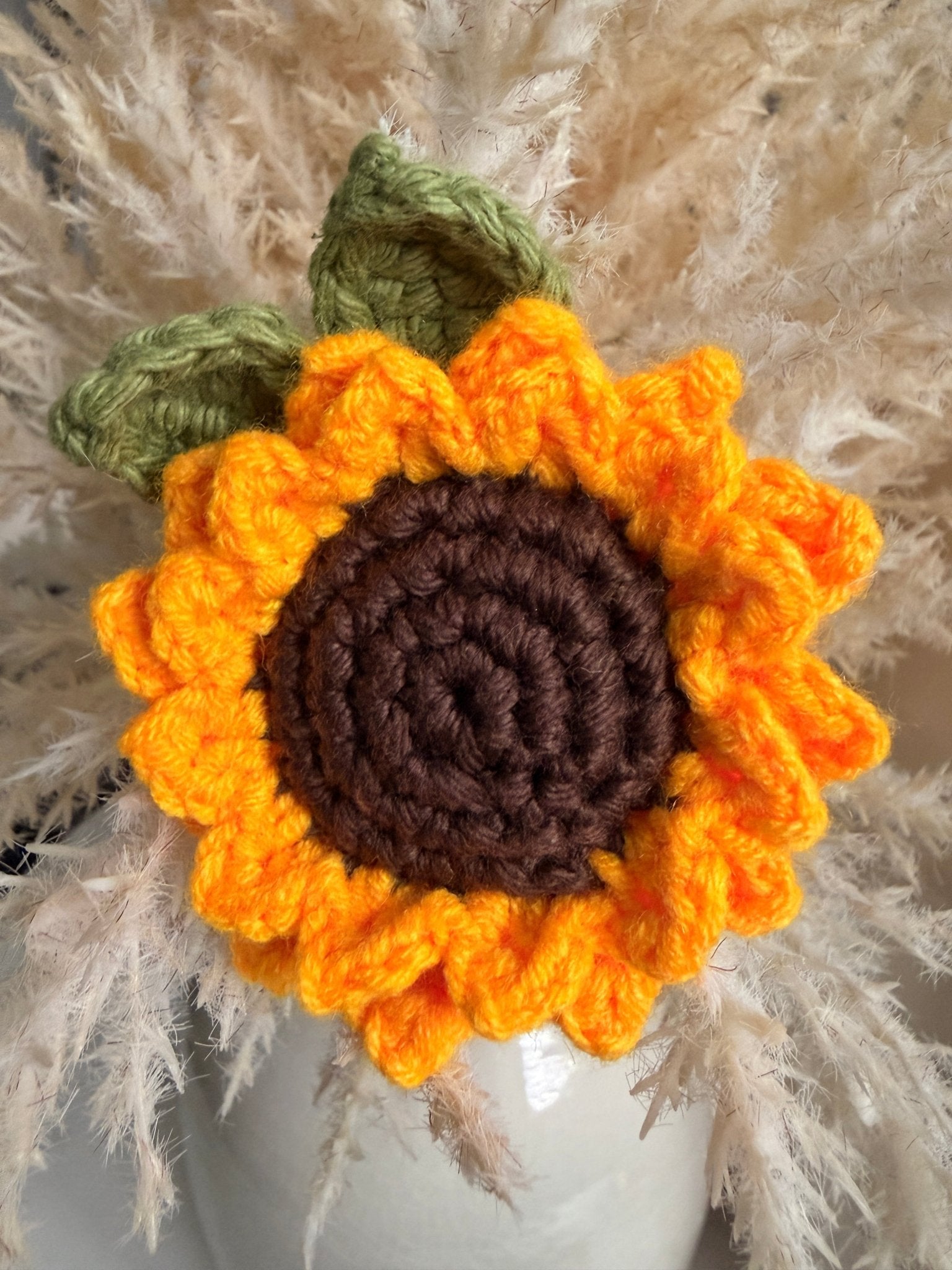 Handmade Crochet Flower Scrunchie - Zul Luz
